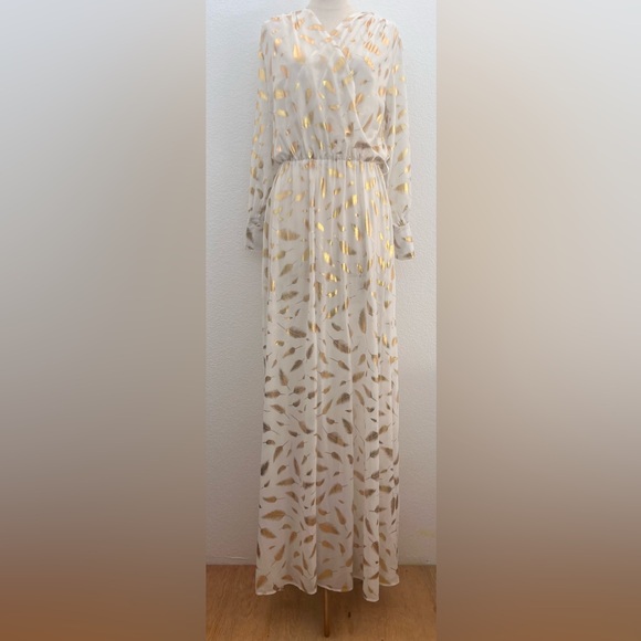 Miss Ord Dresses & Skirts - NWT Miss Ord Sheer Long Sleeve Feather Patrn High Slit Women's Maxi Cover Dress.